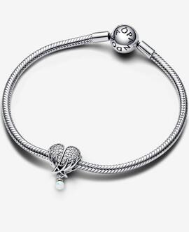 Charm PANDORA Alas de Ángel y Corazón Brillante