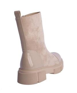 Botin AMICHI beige serraje detalles charol