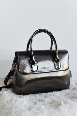 Bolso AGATHA metalizaso plata solapa