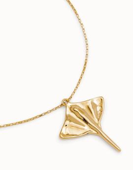 Collar UNO DE 50  dorado manta rayas