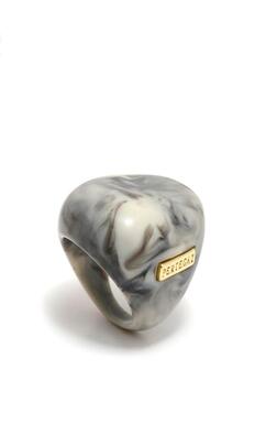 Thumb a28833 w5uqqtqj