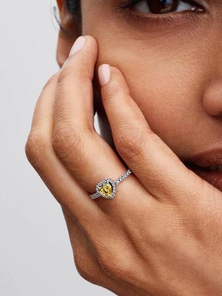 Gallery a28118 t024gisi