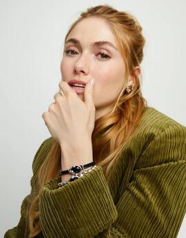 Pulsera UNO DE 50 cuero con cristal ovalado negro facetado