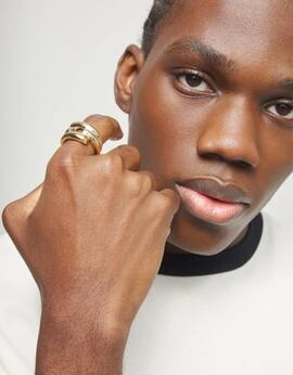 Anillo UNO DE 50 cuatro formas orgánicas entrelazadas