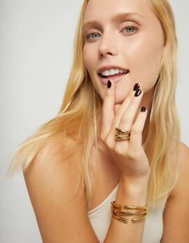 Anillo UNO DE 50 tres formas orgánicas entrelazadas