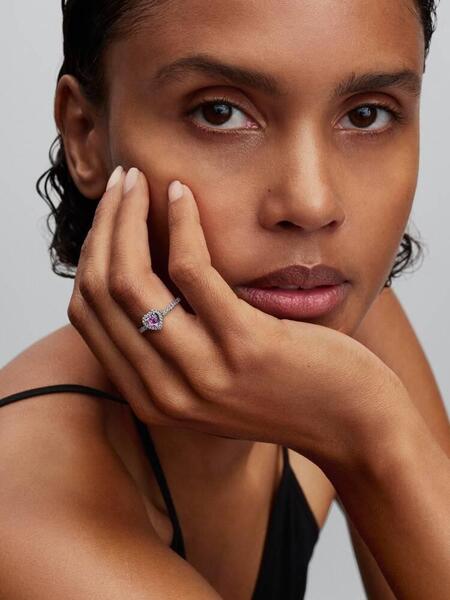 Gallery a29421 lii4r0u5