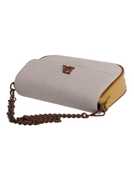 Gallery a29528 ebsieupp